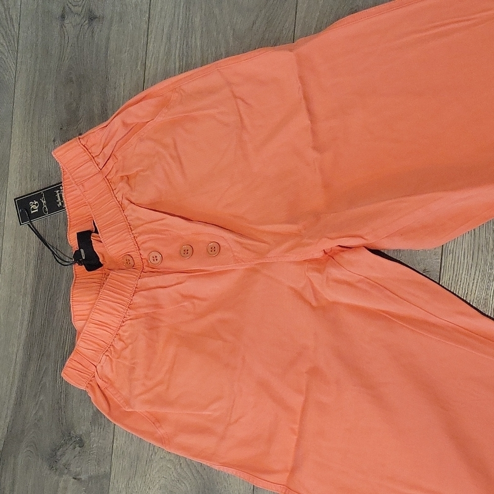 diane Gilman cherry pants Sz M NWT HSN dg2 - Picture 2 of 6